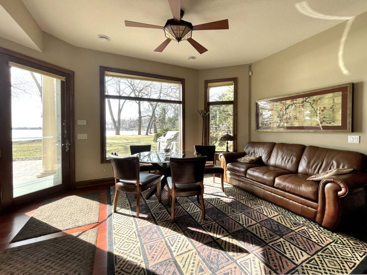 Apartment for rent at 3995 N Shore Dr, Mound, MN 55364