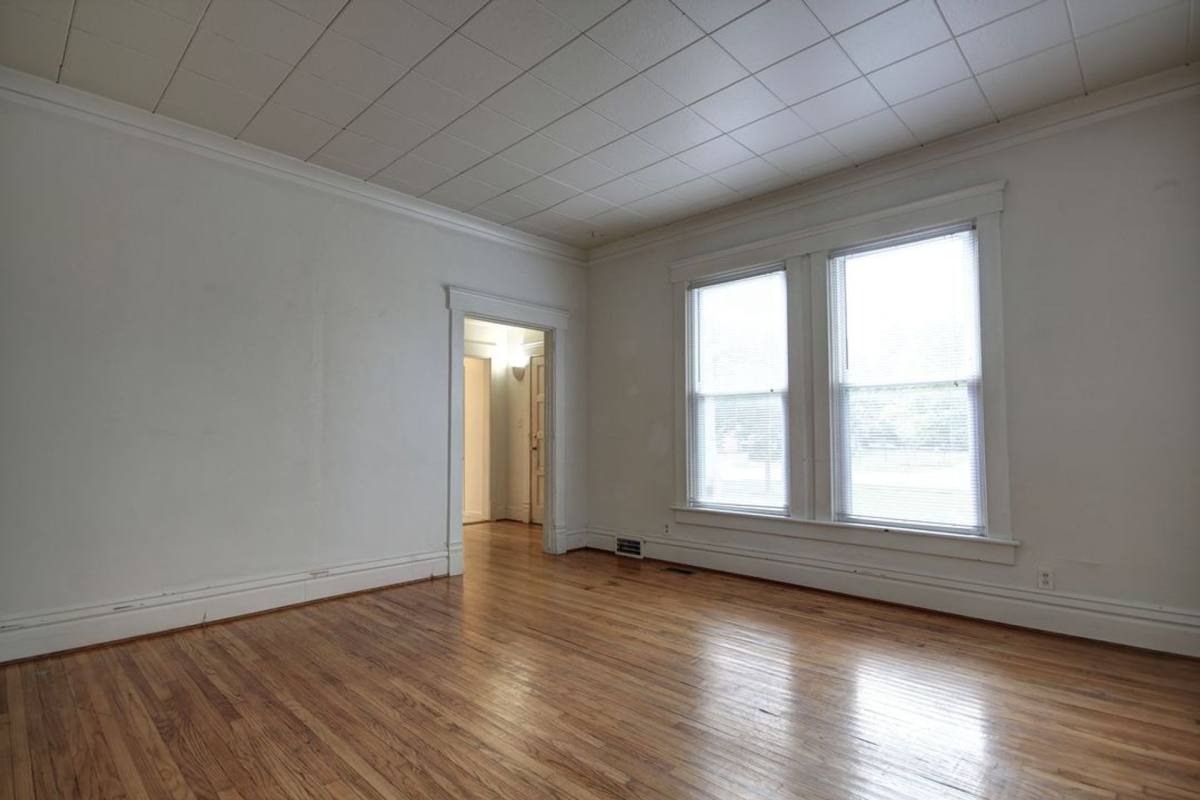 Apartment for rent at 804 W Church, Champaign, IL 61820