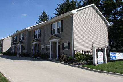 Apartment for rent at 510 S Mattis, Champaign, IL 61821