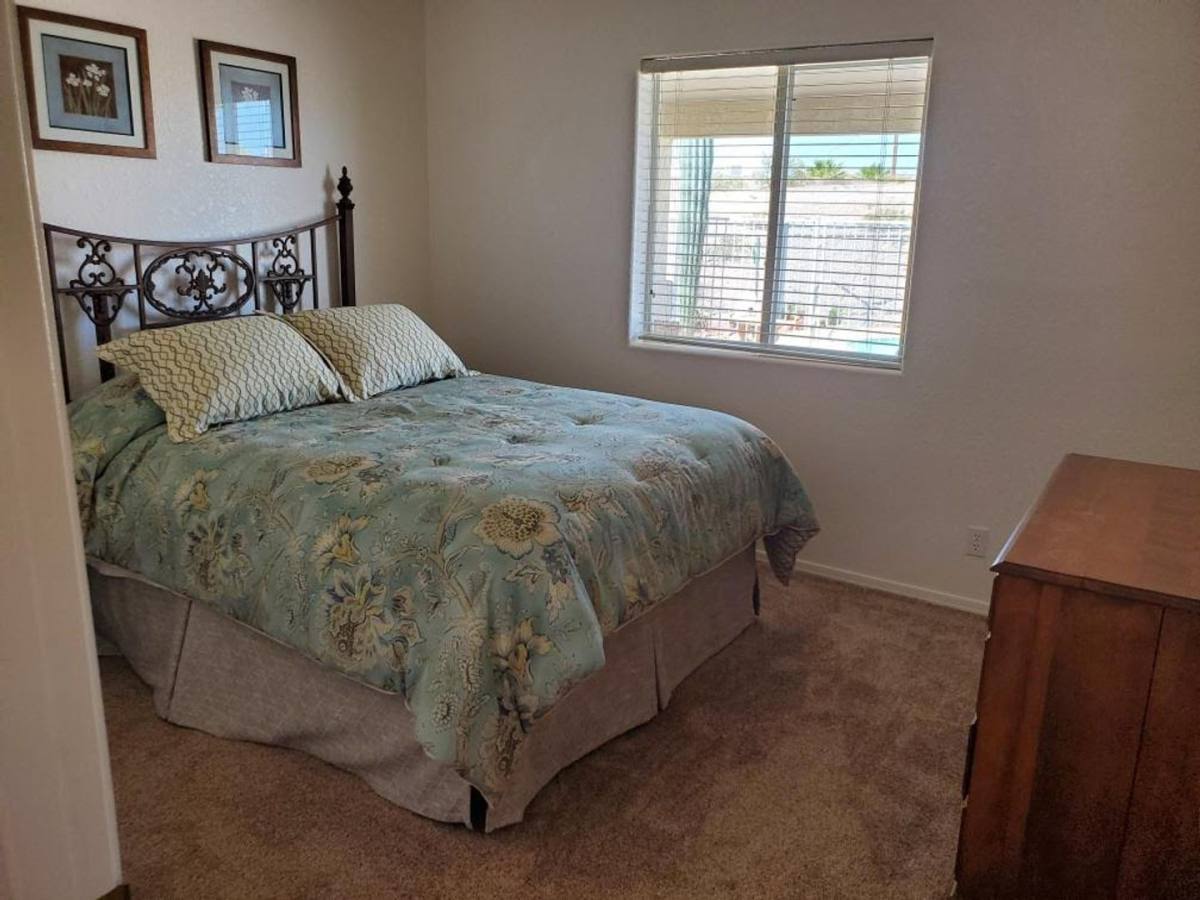 House for rent at 1391 McCulloch Blvd S, Lake Havasu City, AZ 86406