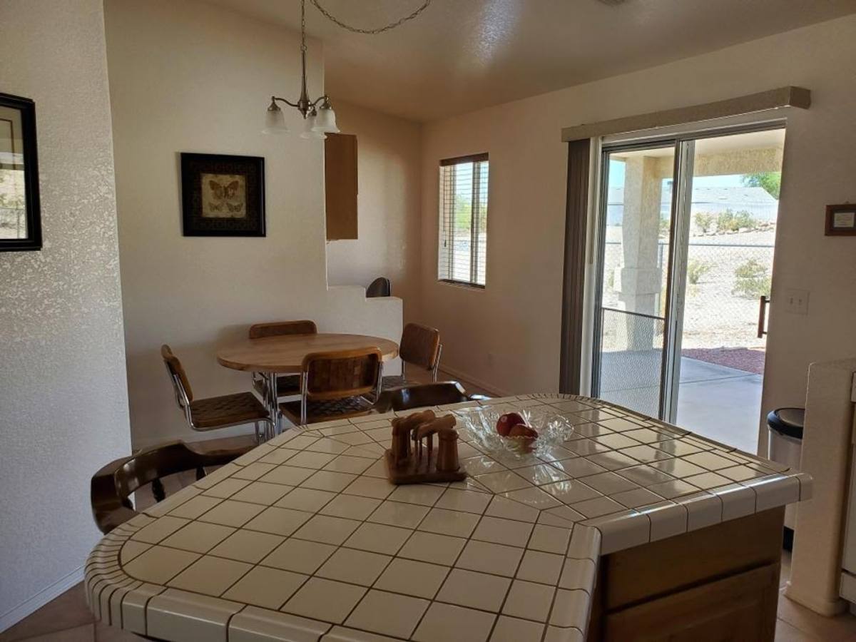 House for rent at 1391 McCulloch Blvd S, Lake Havasu City, AZ 86406