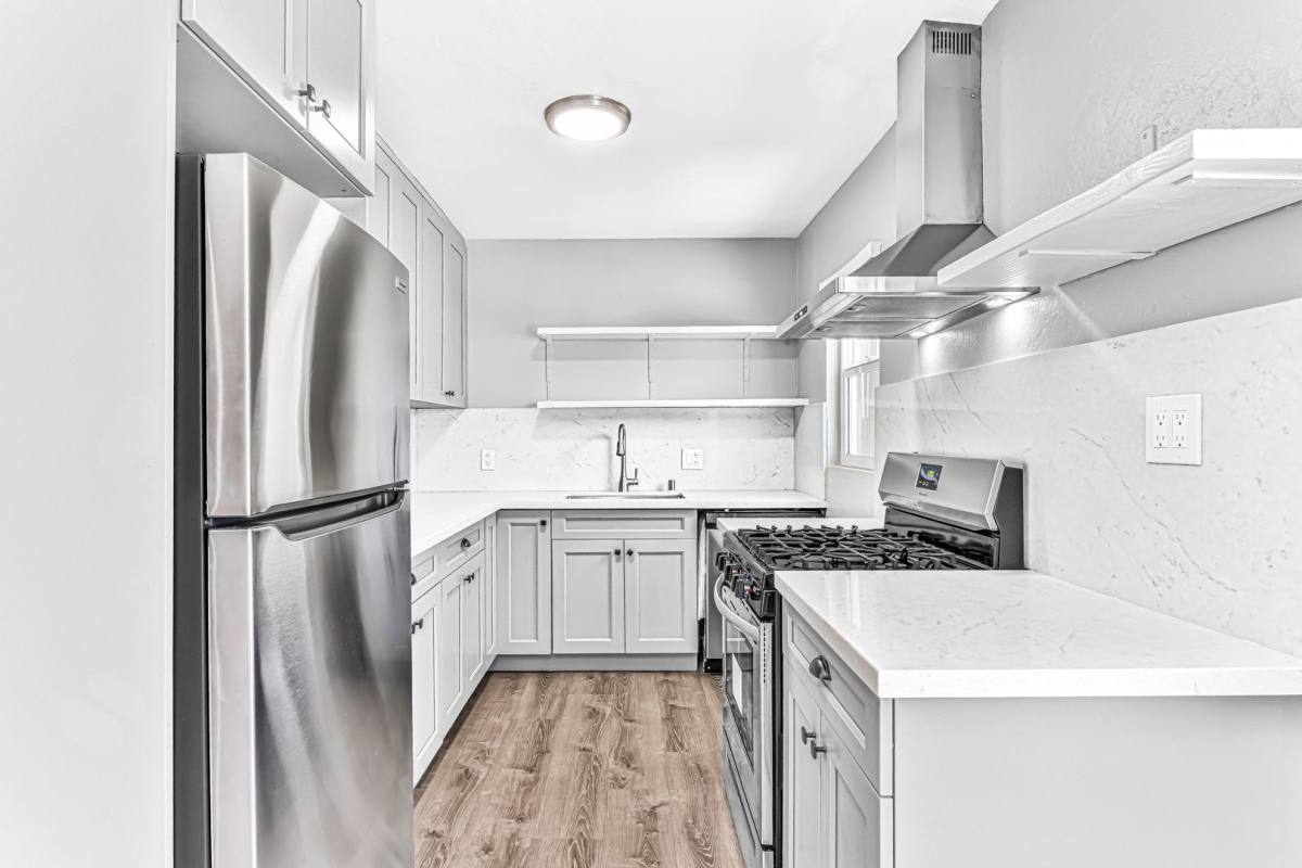 Apartment for rent at 433 Nebraska Ave, Long Beach, CA 90802