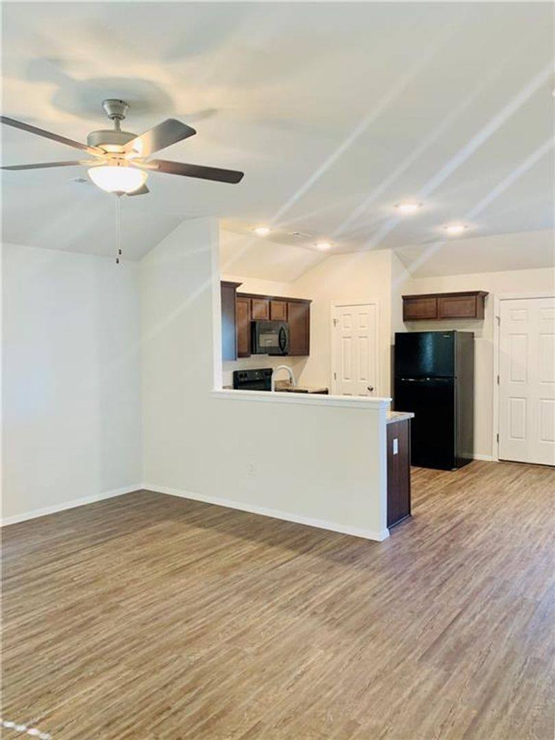 House for rent at 936 E Bunting St, Fayetteville, AR 72701