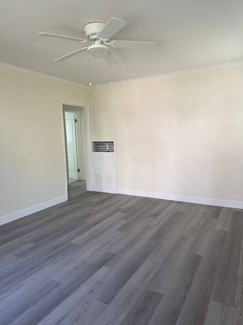 Apartment for rent at 3527 Chesapeake Ave, Los Angeles, CA 90016