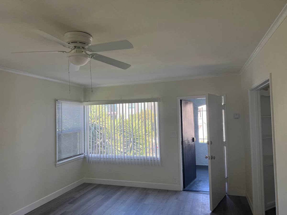 Apartment for rent at 3527 Chesapeake Ave, Los Angeles, CA 90016