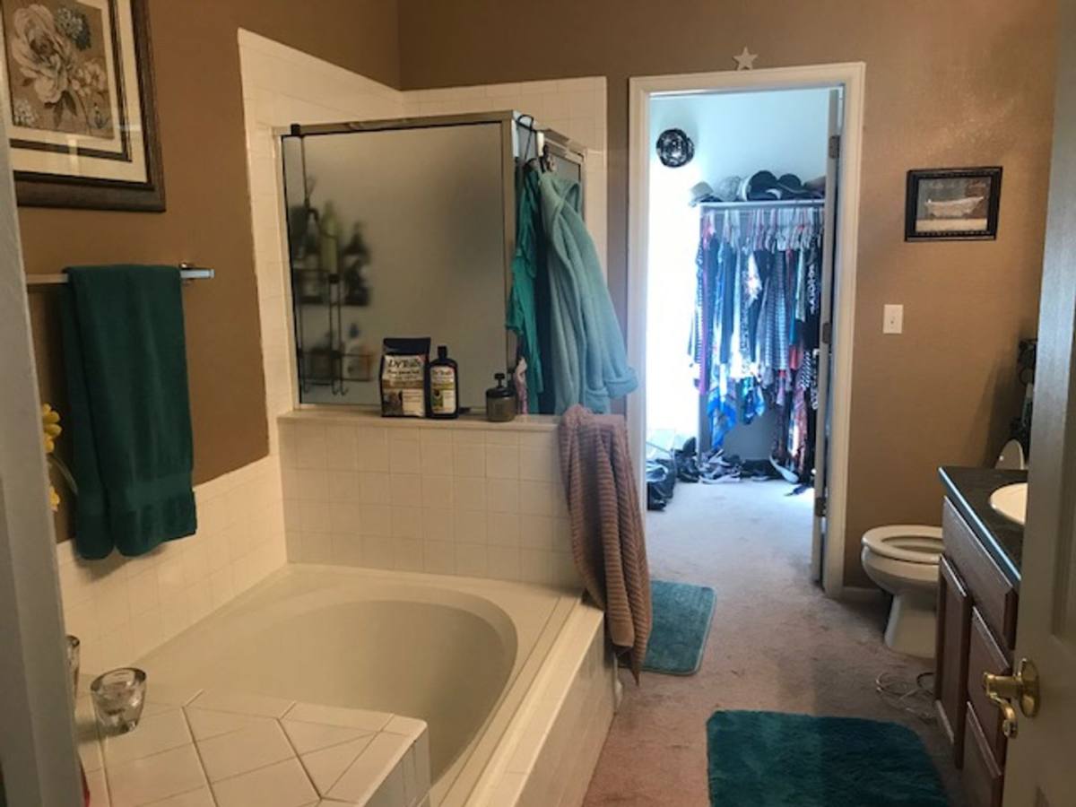 Townhouse for rent at 1703 Whitehall Dr, Longmont, CO 80504