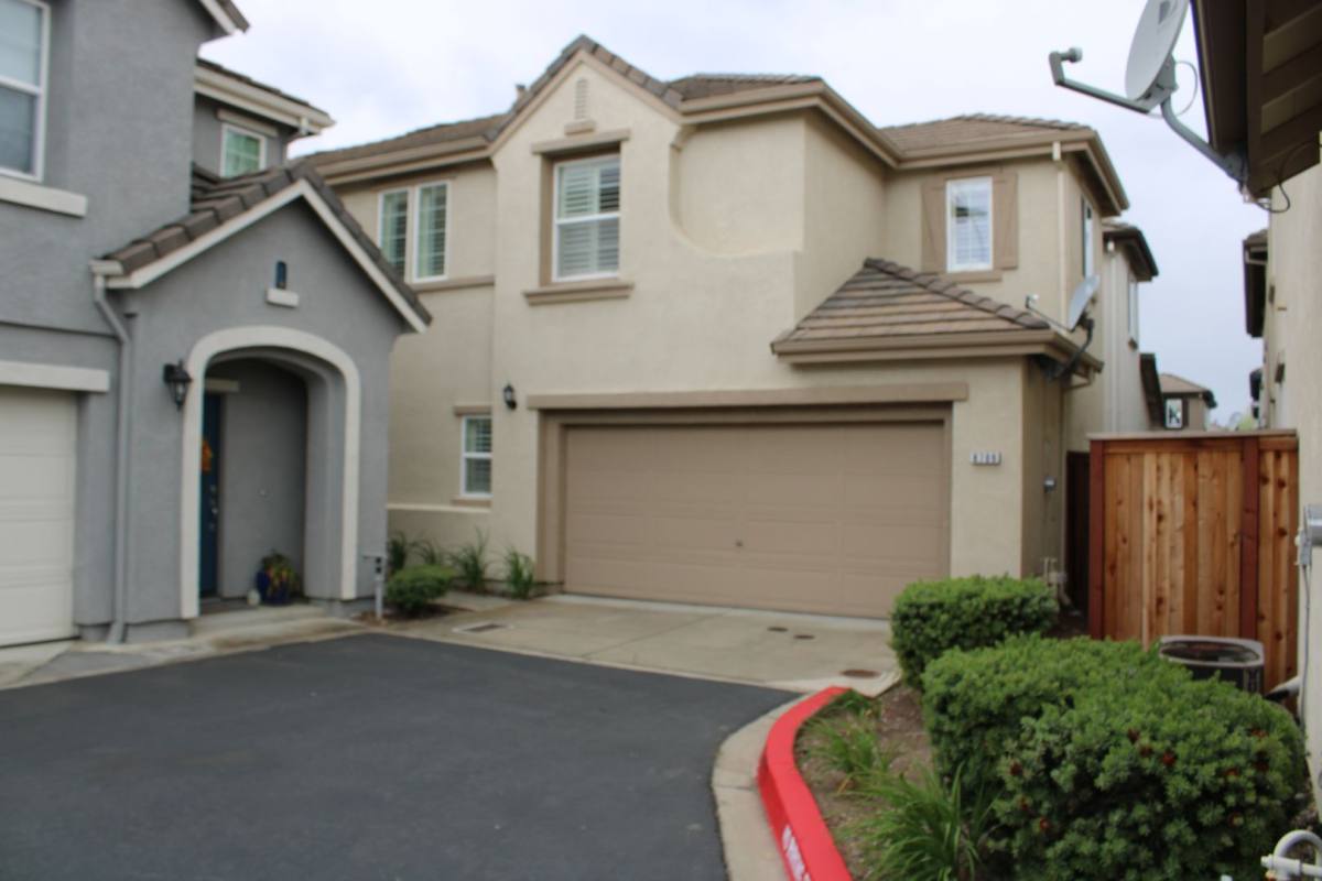 House for rent at 8709 Cortina Circle, Roseville, CA 95678