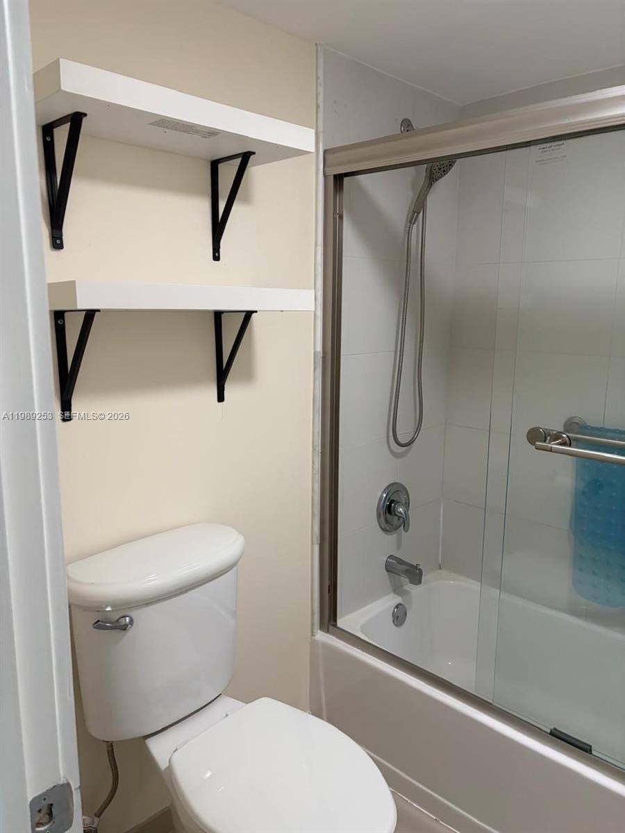 Condo for rent at 3520 Oaks Way #407, Pompano Beach, FL 33069