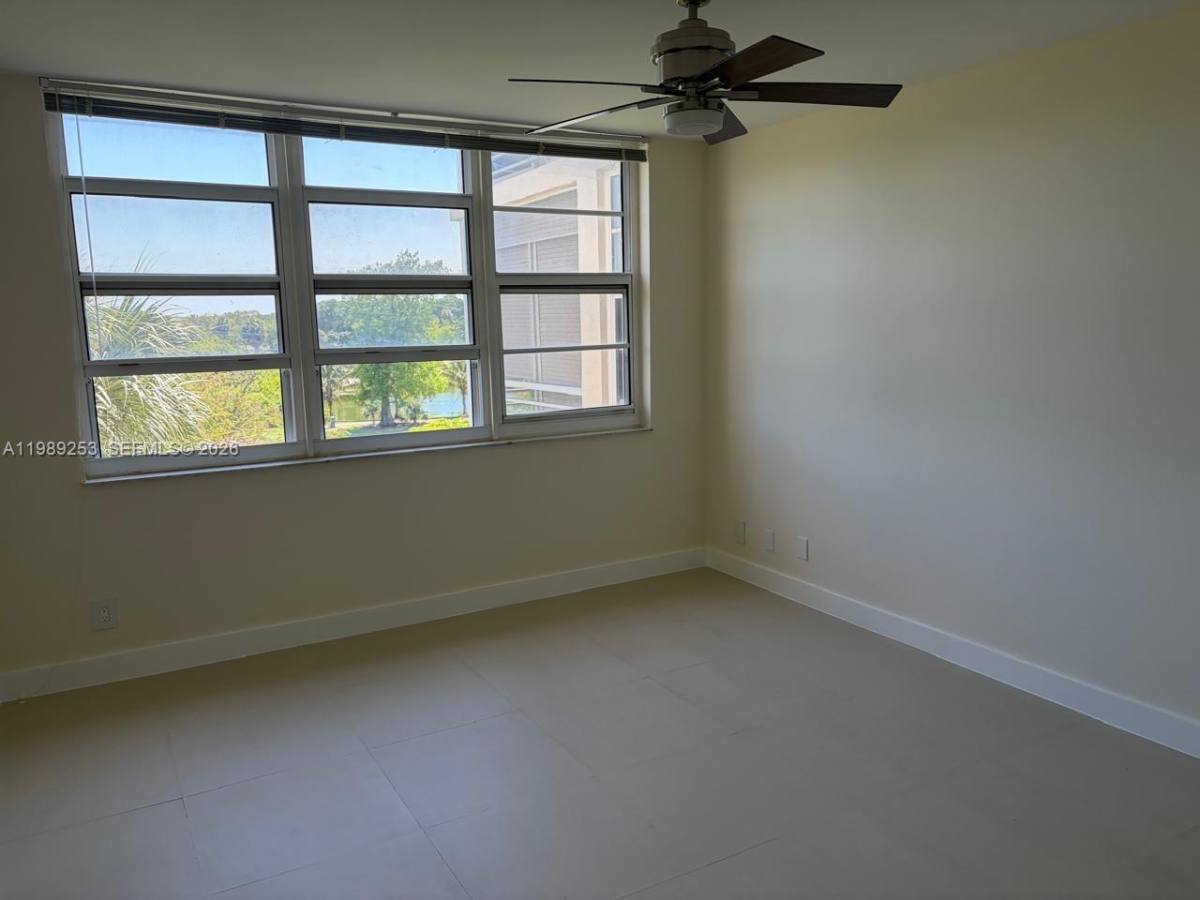 Condo for rent at 3520 Oaks Way #407, Pompano Beach, FL 33069