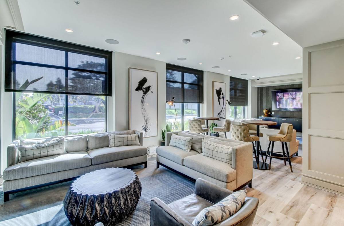 Apartment for rent at Alton Place, 16101 Murphy Ave, Irvine, CA 92606