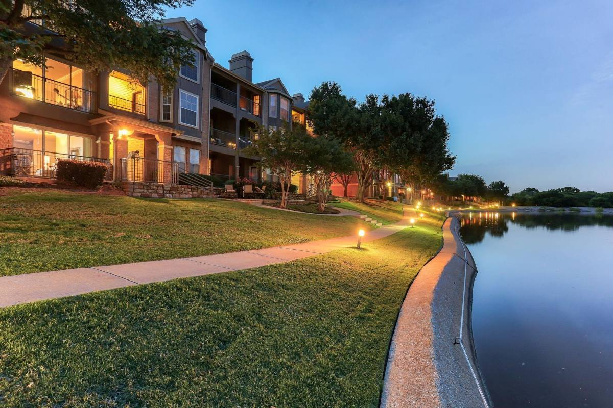 Apartment for rent at The Marquis at Willow Lake, 4101 S Hulen St, Fort Worth, TX 76109