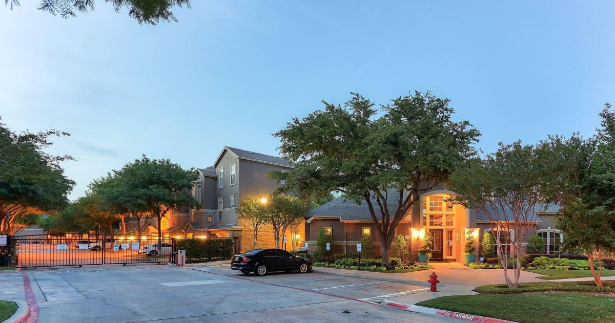 Apartment for rent at The Marquis at Willow Lake, 4101 S Hulen St, Fort Worth, TX 76109