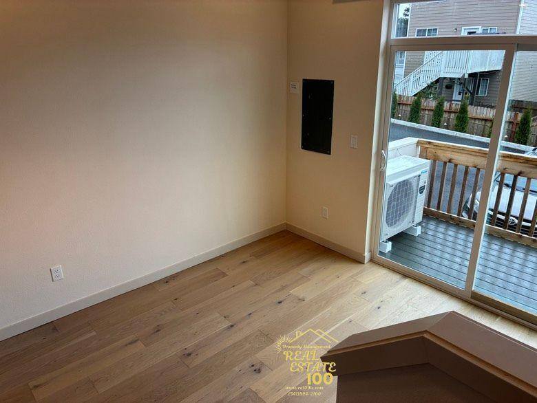 Apartment for rent at Lakewood, 305 SE Jetty Ave, Lincoln City, OR 97367