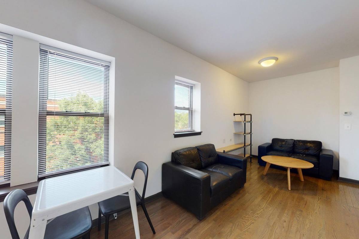 Apartment for rent at 5300 S Drexel Ave, Chicago, IL 60615