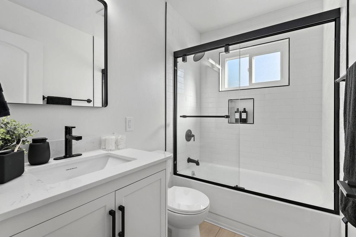 Apartment for rent at 160 W Hamiliton Ave #10, Campbell, CA 95008