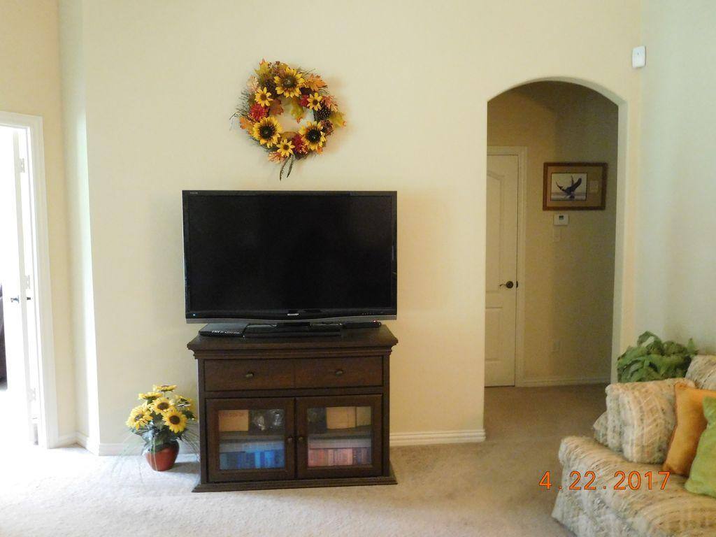 House for rent at 1525 Bassett Hound Dr, Haslet, TX 76052