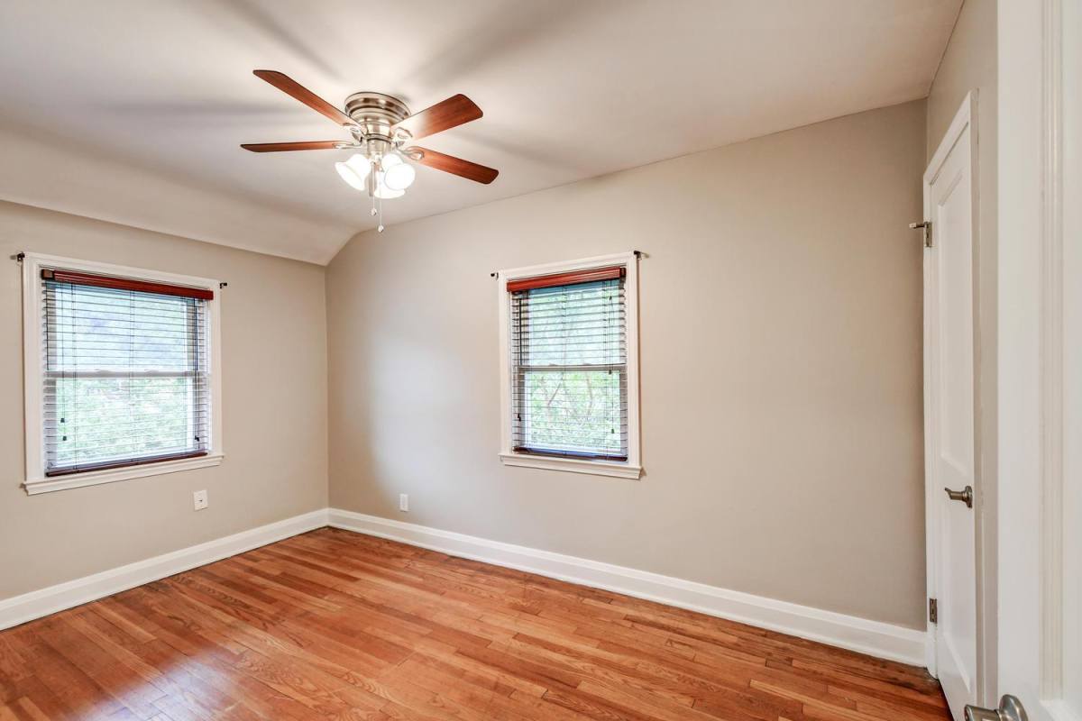 Townhouse for rent at Ridgeleigh, 8451 Water Oak Rd, Parkville, MD 21234
