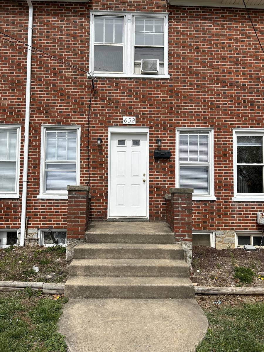 Townhouse for rent at Garber Estate Land, 652 Virginia Ave #652, Winchester, VA 22601