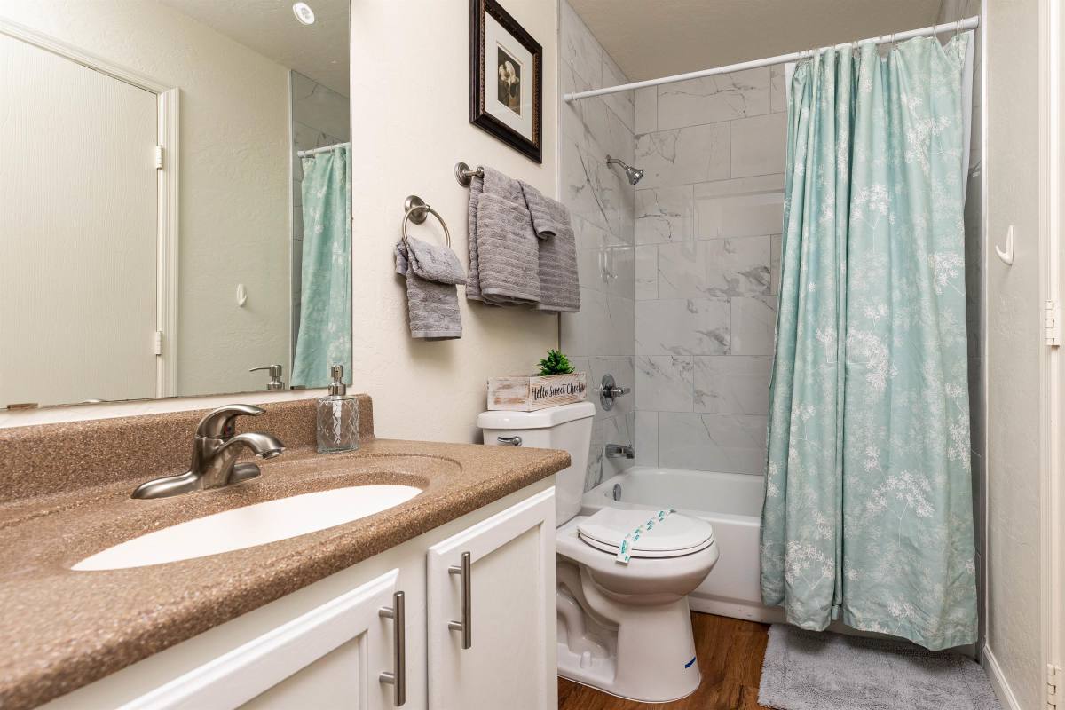 Condo for rent at Lakeside Villas, 1111 W Summit Place #10, Chandler, AZ 85224