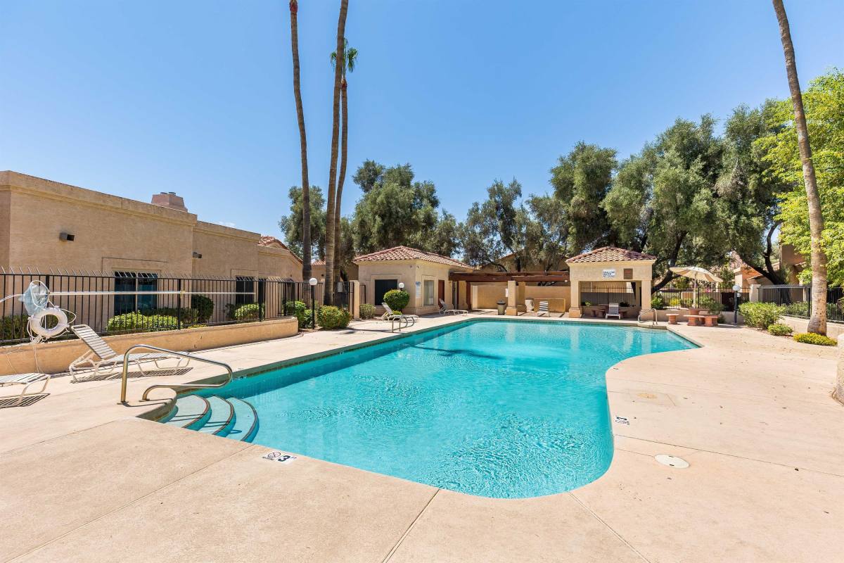 Condo for rent at Lakeside Villas, 1111 W Summit Place #10, Chandler, AZ 85224