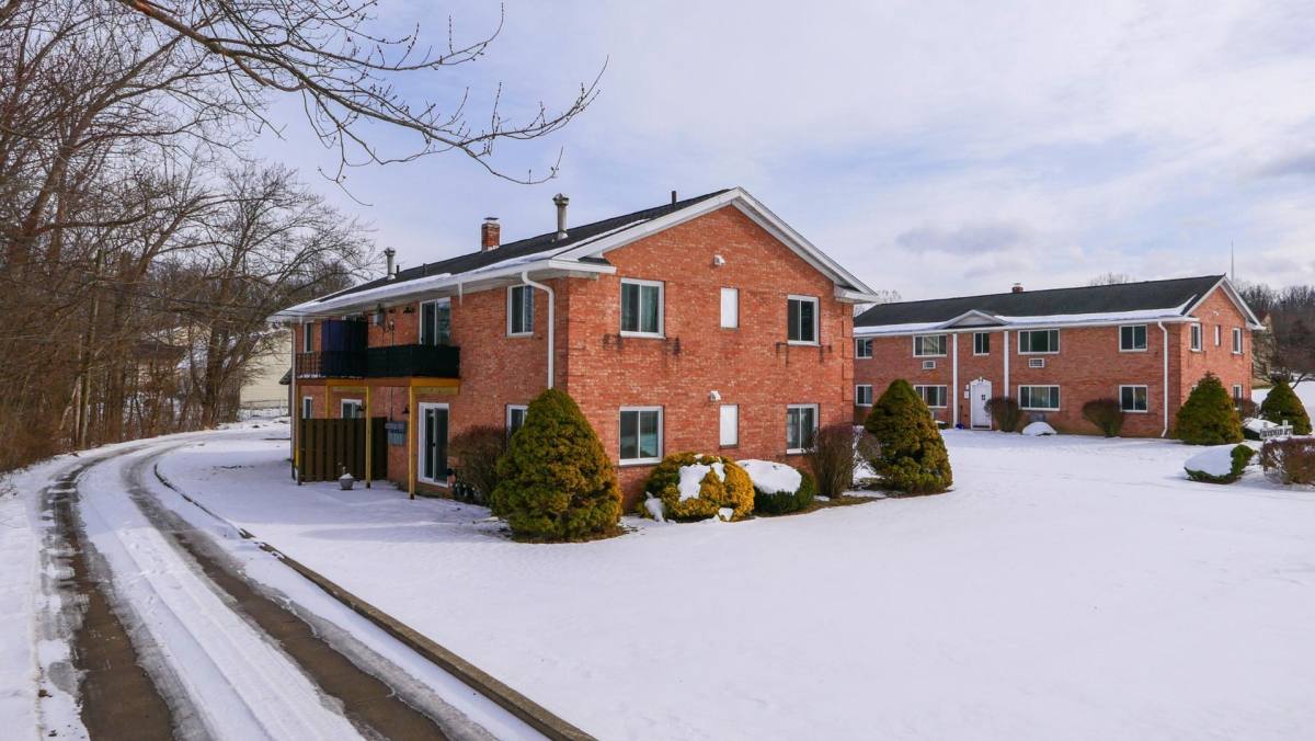 Apartment for rent at 4705 Fishcreek Rd, Stow, OH 44224