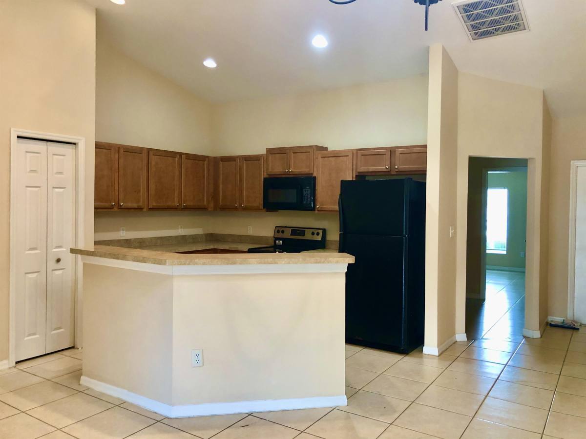 Apartment for rent at 7571 Carrier Rd, Fort Myers, FL 33967