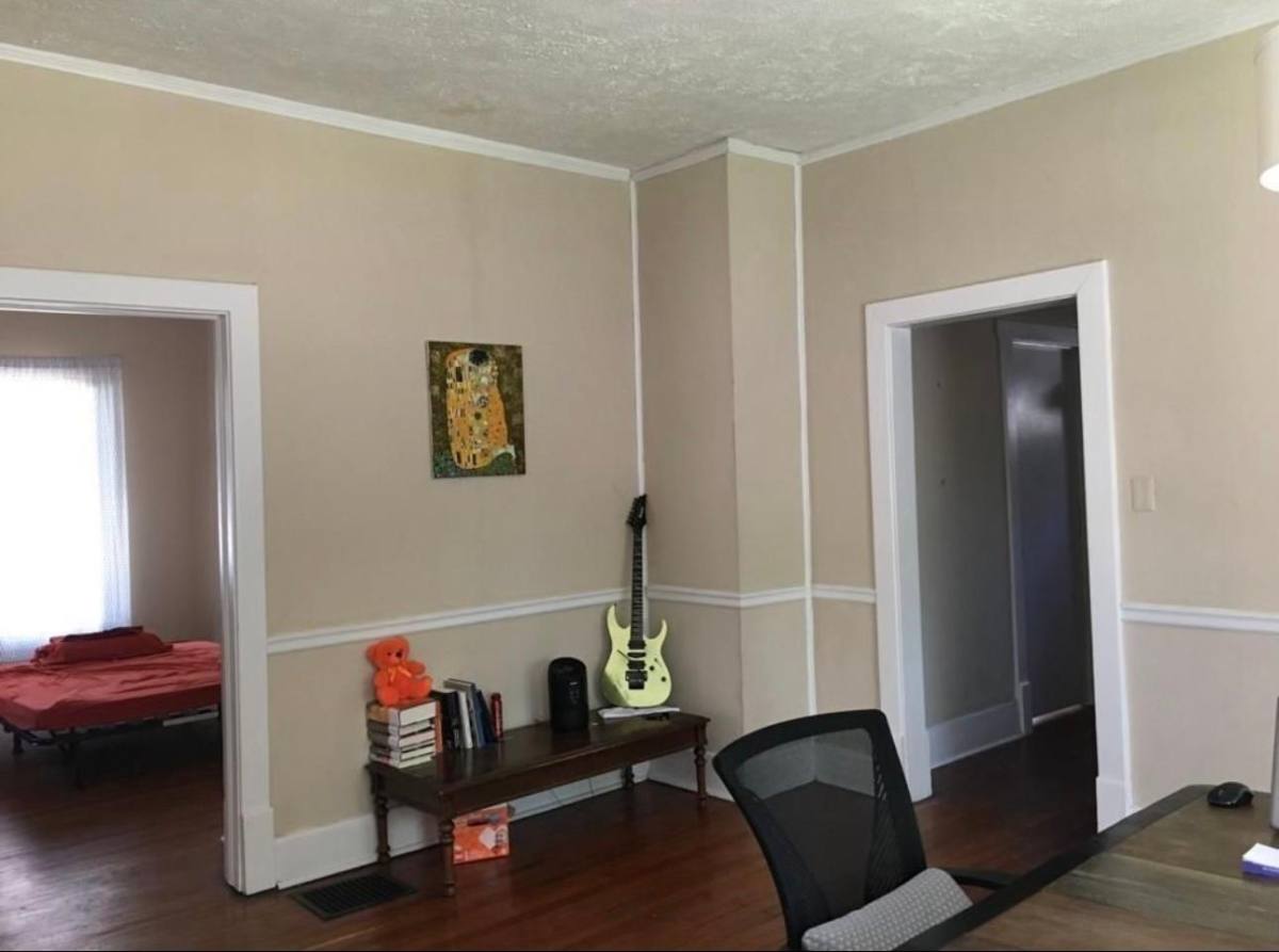 House for rent at 501 W Green St #2, Champaign, IL 61820