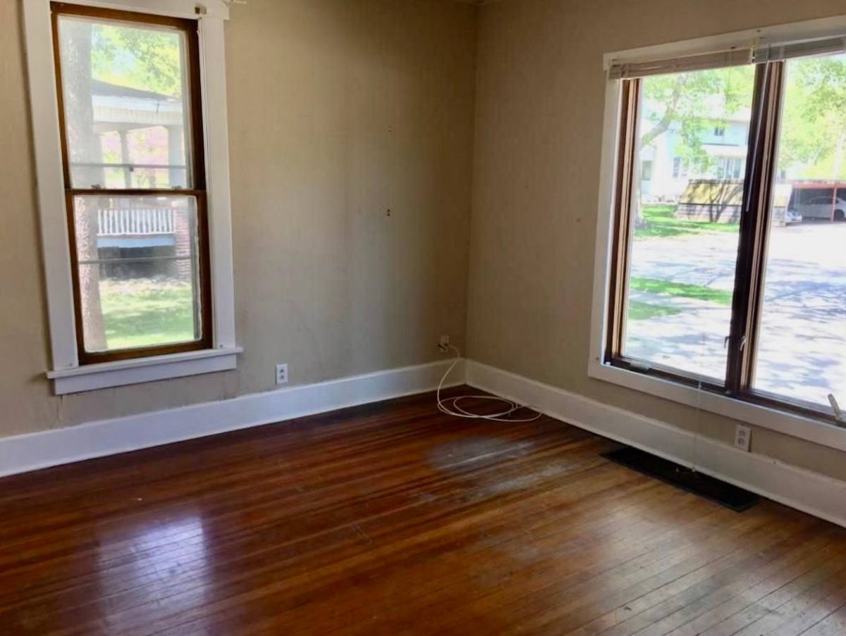 House for rent at 501 W Green St #2, Champaign, IL 61820