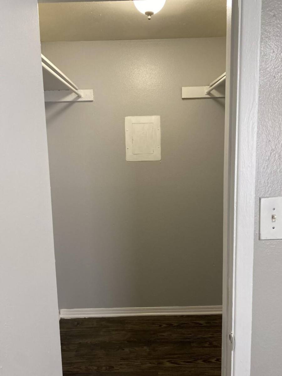 Apartment for rent at 1709 W Schunior St, Edinburg, TX 78541