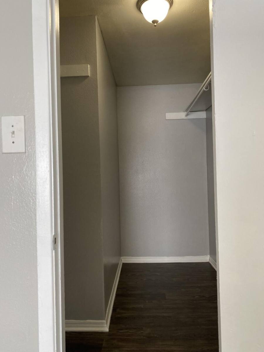 Apartment for rent at 1709 W Schunior St, Edinburg, TX 78541