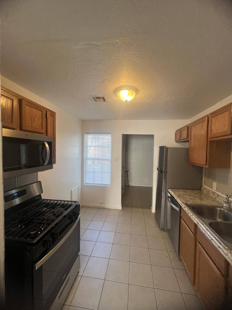 House for rent at 1121 NW Ozmun Ave #4, Lawton, OK 73507
