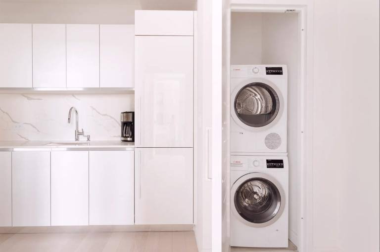 Apartment for rent at 40 Broad St, New York, NY 10004