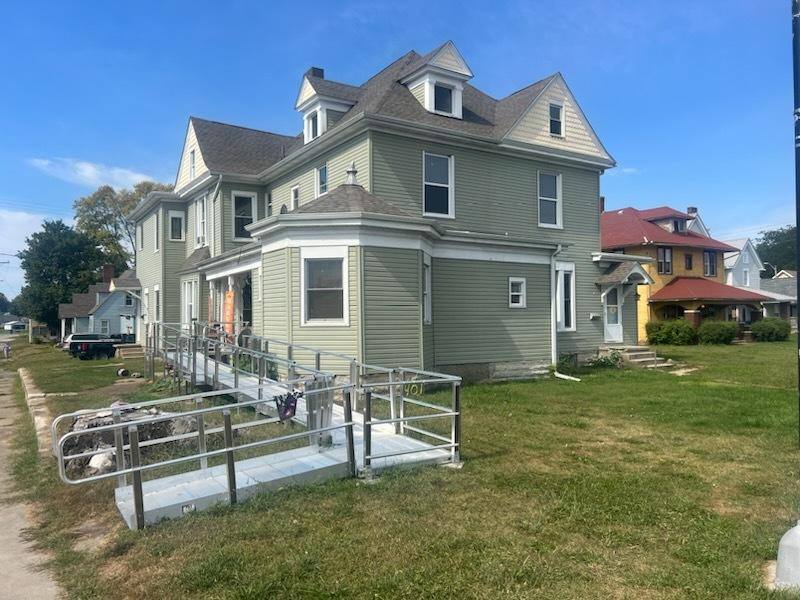 Apartment for rent at 401 Wheeling Ave, Muncie, IN 47303