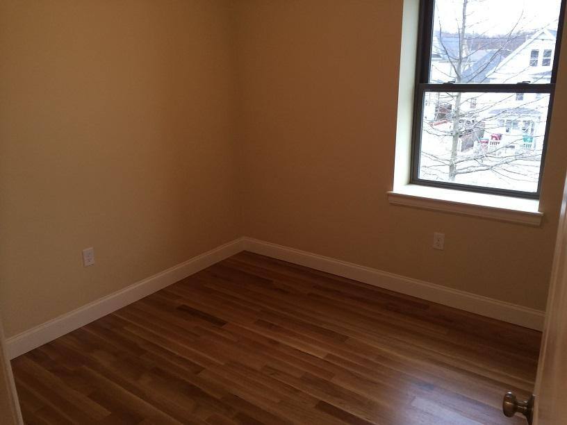 Apartment for rent at 159-181 Moore St #181U4, Lowell, MA 01852