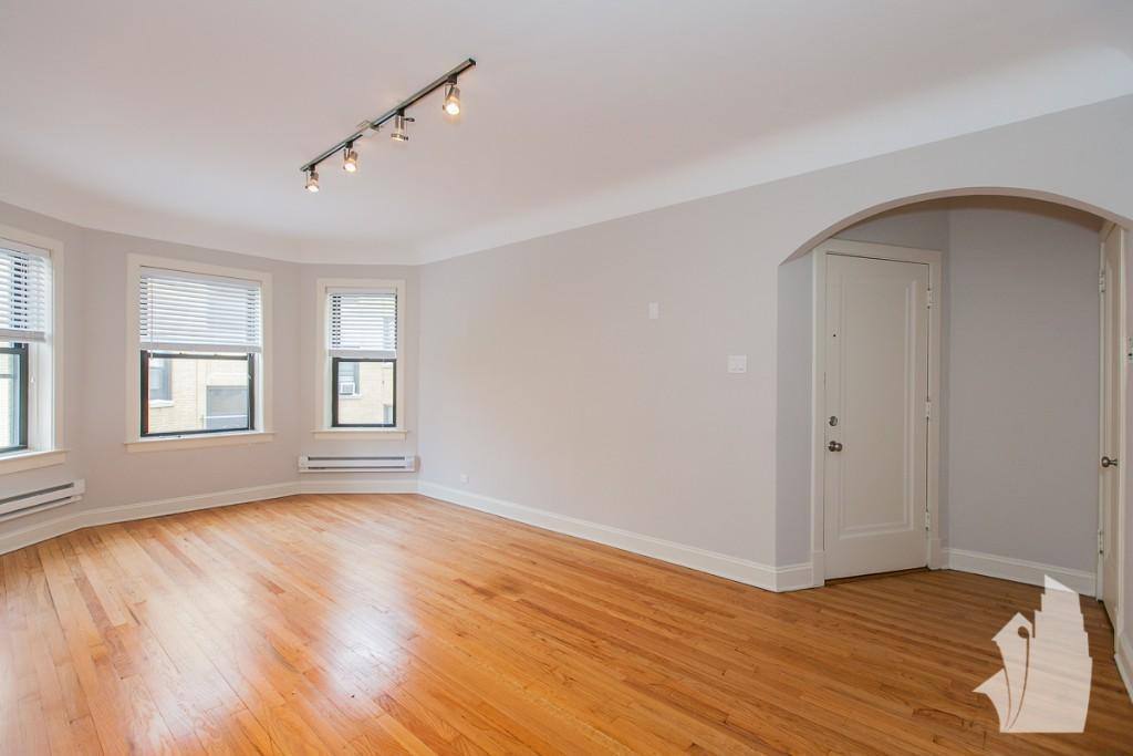 Apartment for rent at 2317 N Rockwell #B3, Chicago, IL 60647