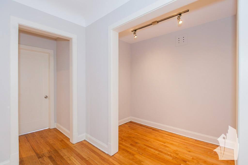 Apartment for rent at 2317 N Rockwell #B3, Chicago, IL 60647