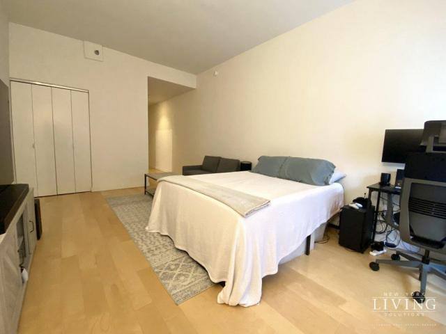 Apartment for rent at 90 Washington St #A8K1, New York, NY 10006