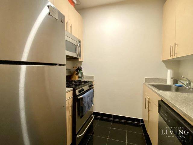 Apartment for rent at 90 Washington St #A8K1, New York, NY 10006