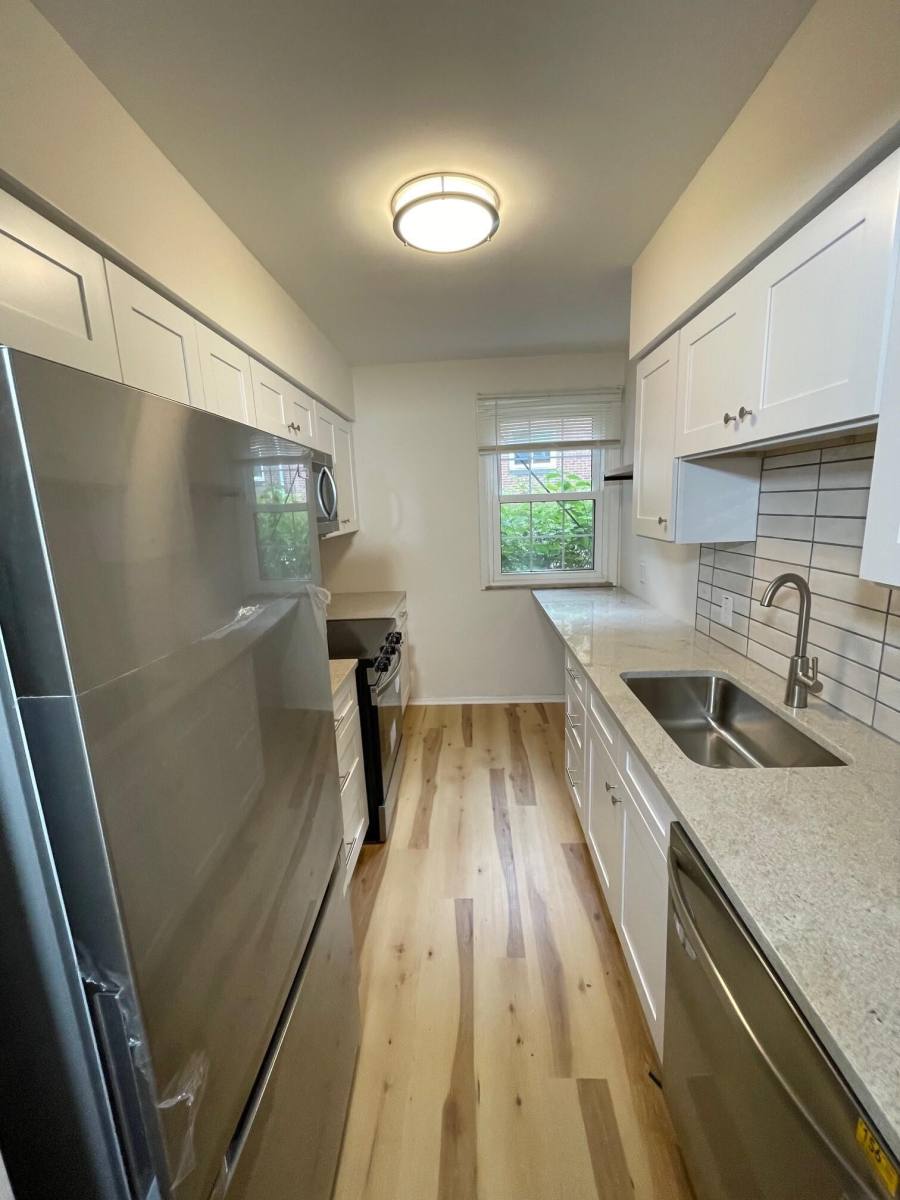 Apartment for rent at 3255 Warrensville Center Rd #103, Beachwood, OH 44122