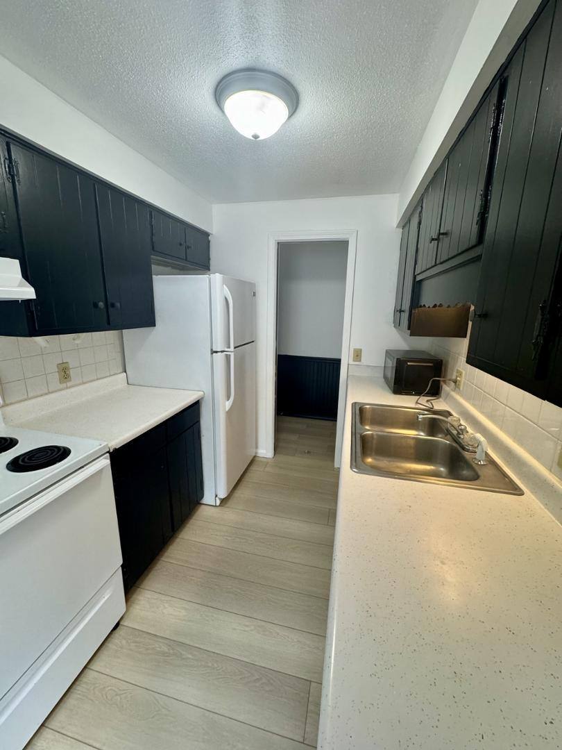 Apartment for rent at Summit Ridge, 5271 Eastwick Dr, Fort Wayne, IN 46815