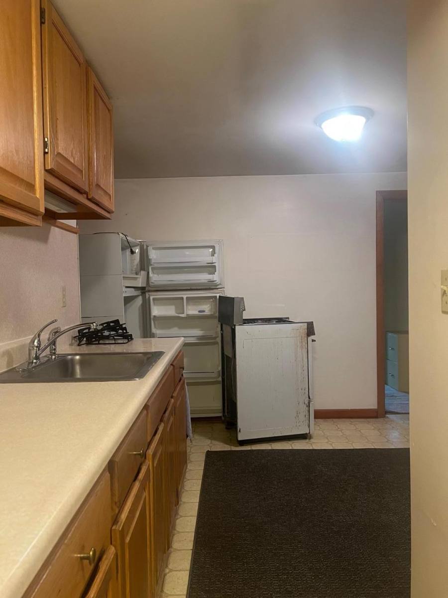 Apartment for rent at 316 S St, Marlborough, MA 01752