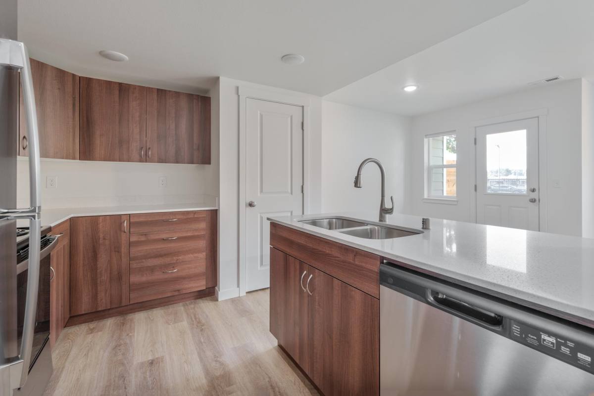 Townhouse for rent at 2711 Niki Lane, Centralia, WA 98531