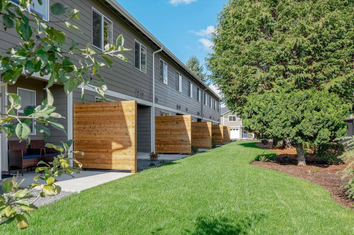 Townhouse for rent at 2711 Niki Lane, Centralia, WA 98531