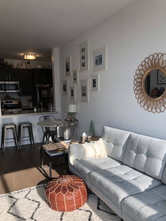Apartment for rent at 2 S End Ave #7J, New York, NY 10280
