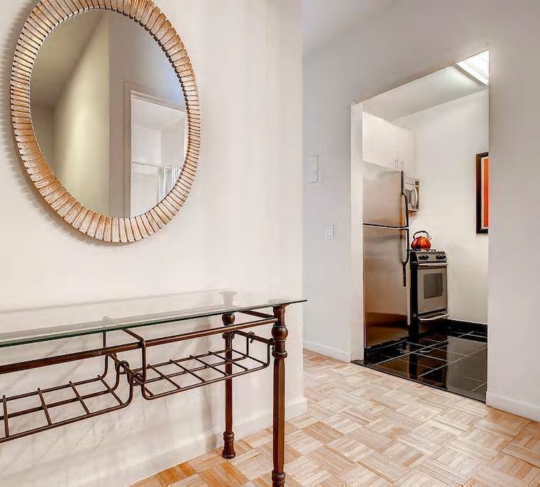 Apartment for rent at 99 Rector St #15D, New York, NY 10006