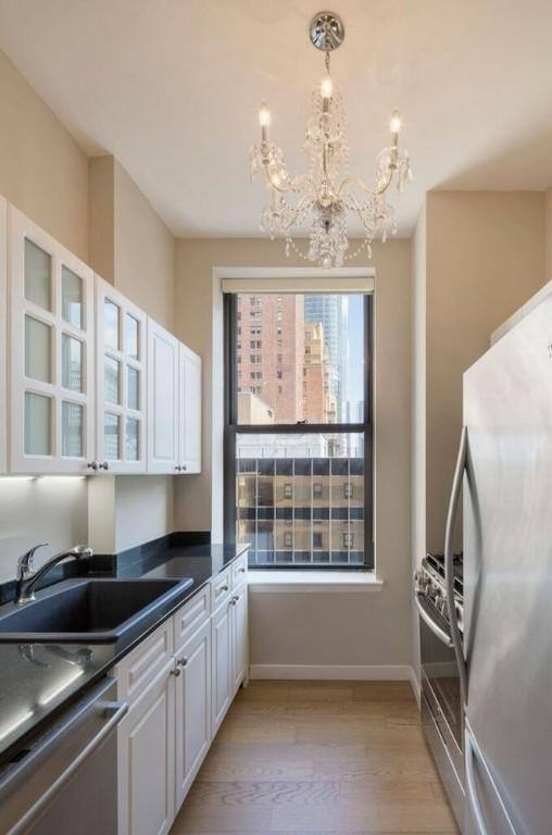Apartment for rent at 17 Battery Place #2113, New York, NY 10004