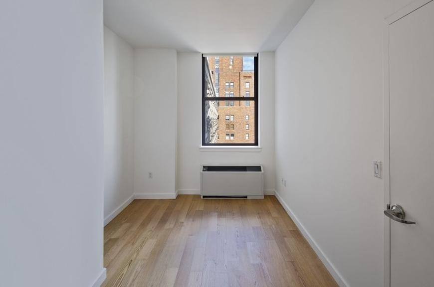 Apartment for rent at 17 Battery Place #2113, New York, NY 10004