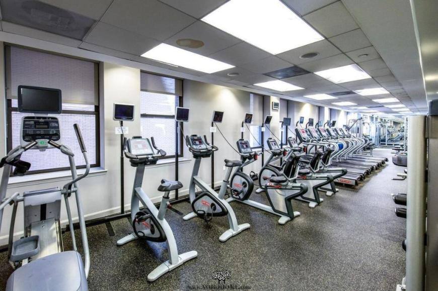 Apartment for rent at 17 Battery Place #2715, New York, NY 10004