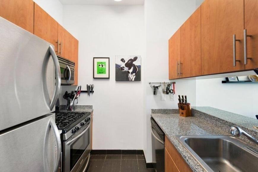 Apartment for rent at 80 Maiden Lane #4012, New York, NY 10038