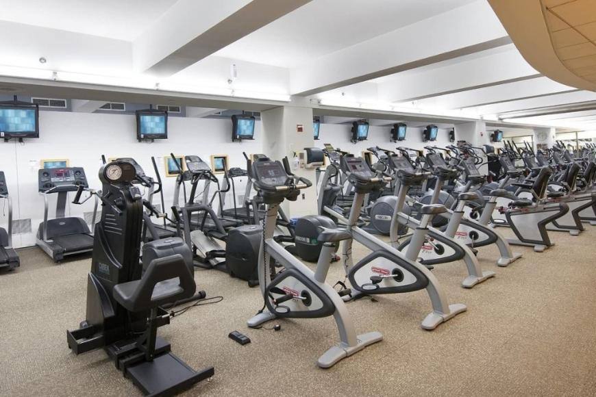 Apartment for rent at 10 Hanover Square #16G, New York, NY 10005